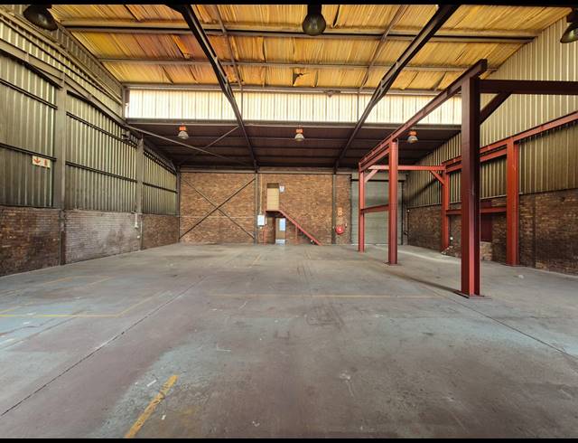 510M² WAREHOUSE TO LET IN WADEVILLE